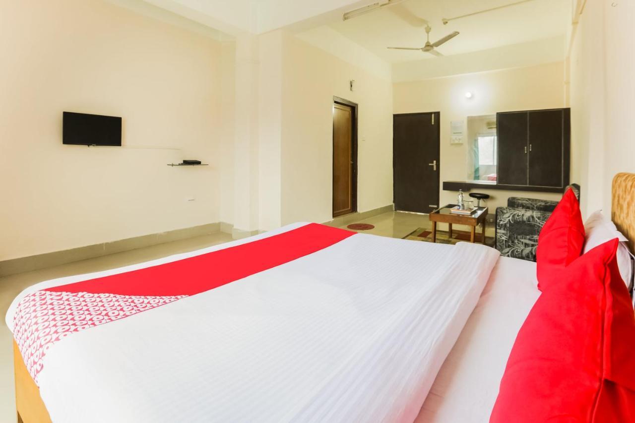 Oyo 44821 Hotel Paane Pasighat Екстериор снимка